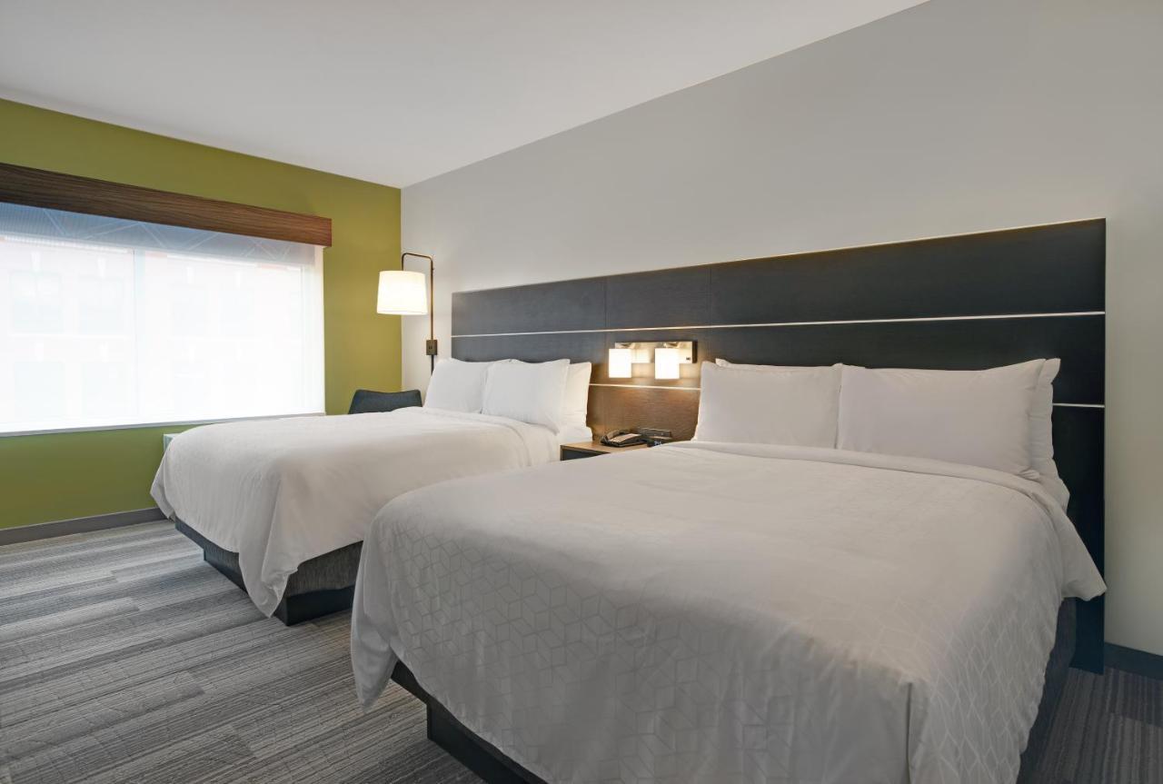 Holiday Inn Express - Milwaukee Downtown By Ihg Dış mekan fotoğraf
