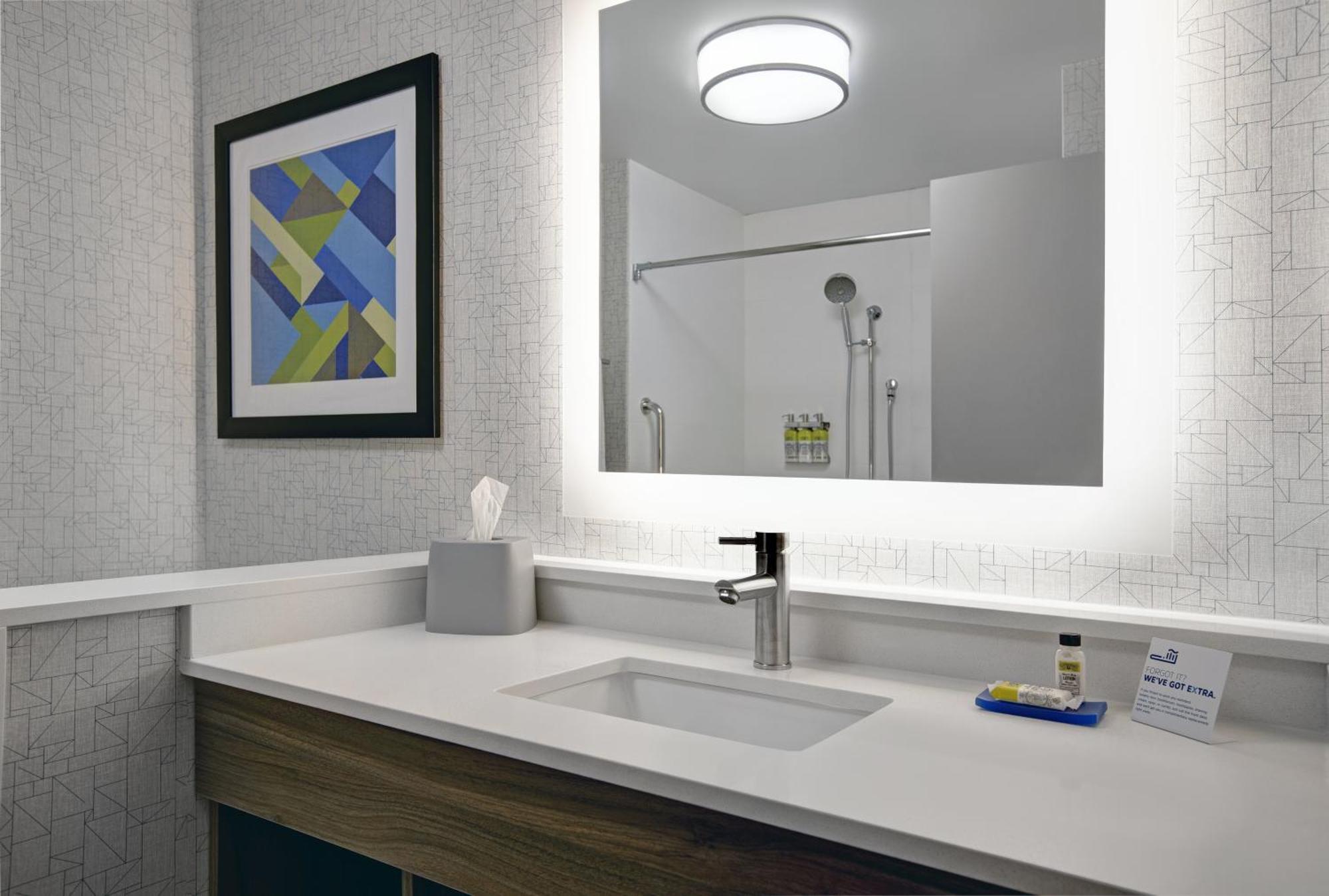 Holiday Inn Express - Milwaukee Downtown By Ihg Dış mekan fotoğraf