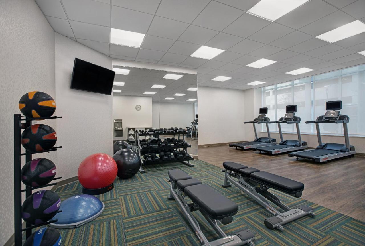 Holiday Inn Express - Milwaukee Downtown By Ihg Dış mekan fotoğraf