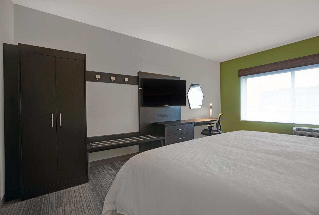 Holiday Inn Express - Milwaukee Downtown By Ihg Dış mekan fotoğraf